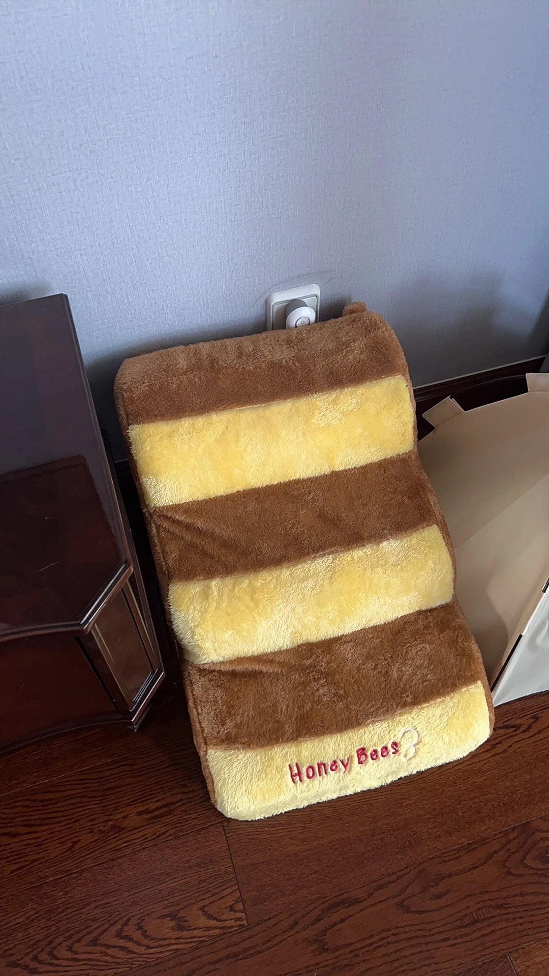 Pet Stairs – 3-Step Design (Honey Bee Style)